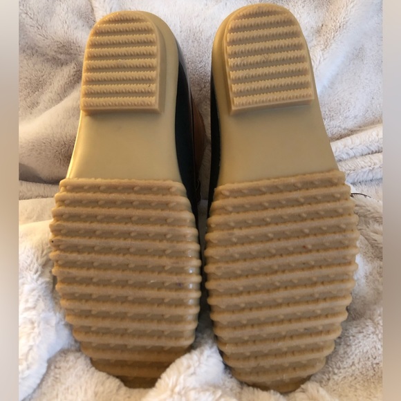 NWT Original Duck boot women’s size 9.5 black and tan - Picture 7 of 8